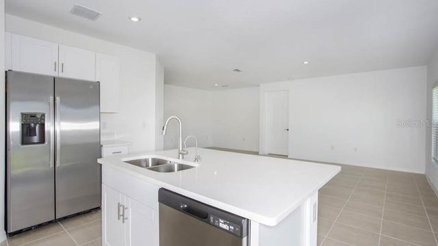 5712 BABYS BREATH PLACE, Lake Hamilton, FL 33851