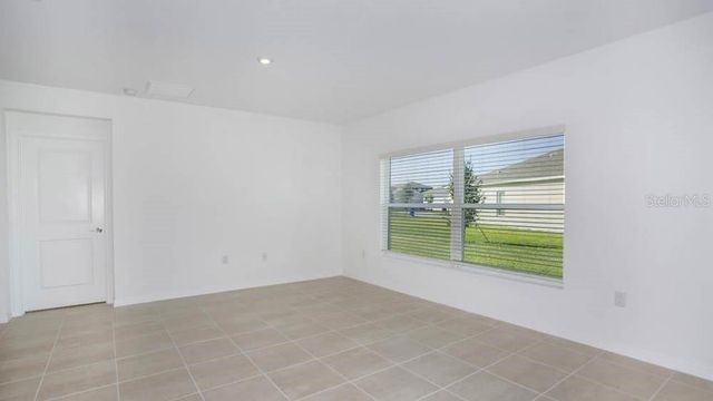 5712 BABYS BREATH PLACE, Lake Hamilton, FL 33851