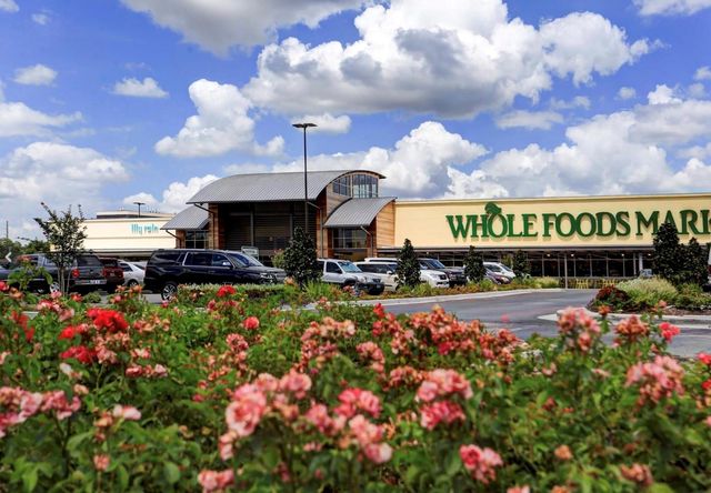 7933 Woodway Drive 6, Houston, TX 77063