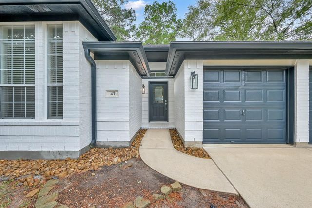 43 Wrens Song Place, The Woodlands, TX 77382