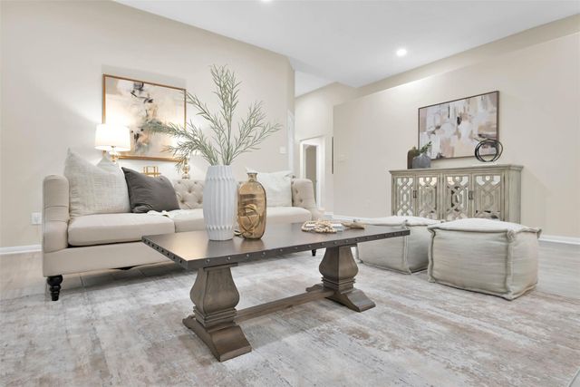 43 Wrens Song Place, The Woodlands, TX 77382