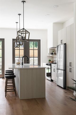 3500 Pecan Springs RD 10, Austin, TX 78723