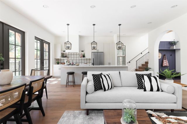 3500 Pecan Springs RD 10, Austin, TX 78723