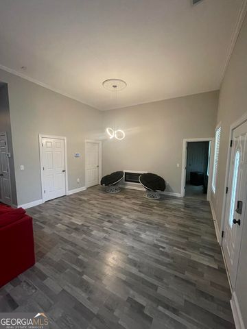 6860 Parkway Drive, Lithonia, GA 30058