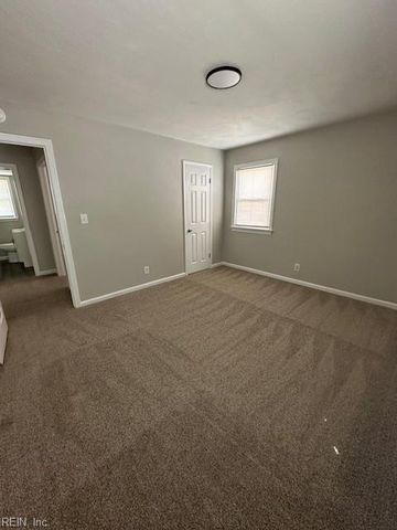 3724 E Princess Anne Rd Apt 5, Norfolk, VA 23502