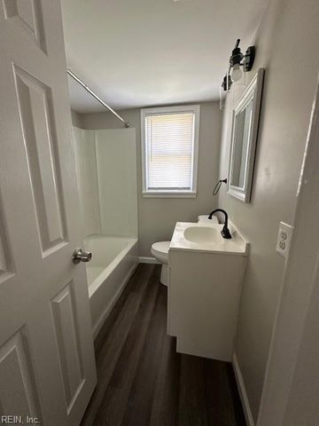 3724 E Princess Anne Rd Apt 5, Norfolk, VA 23502