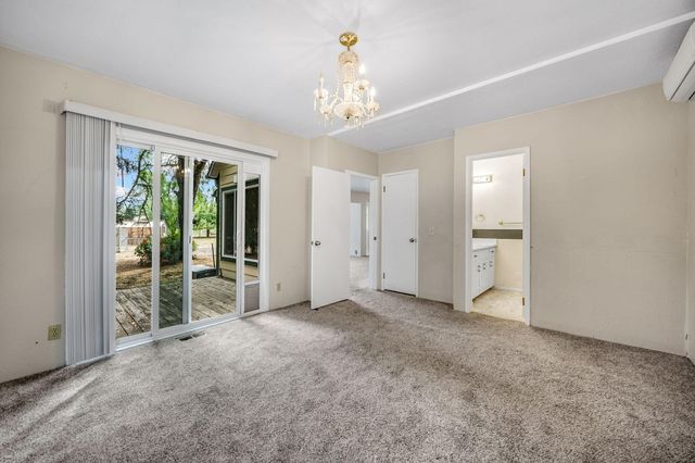 3311 Rogue River Highway, Gold Hill, OR 97525