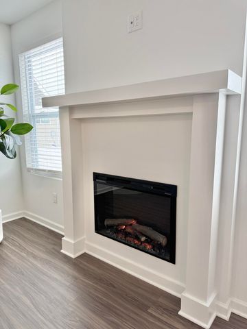 10290 Swan Lake Circle, Ypsilanti Twp, MI 48197