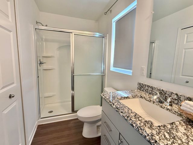 10290 Swan Lake Circle, Ypsilanti Twp, MI 48197