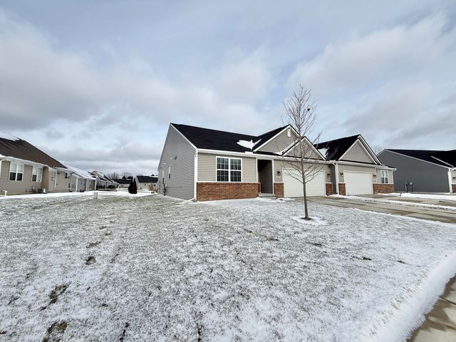 10290 Swan Lake Circle, Ypsilanti Twp, MI 48197