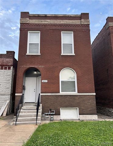 4652 Alaska Avenue, St Louis, MO 63111