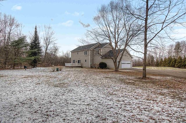 264 Lake Brook Drive, Georgia, VT 05478