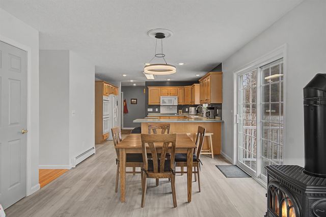 264 Lake Brook Drive, Georgia, VT 05478