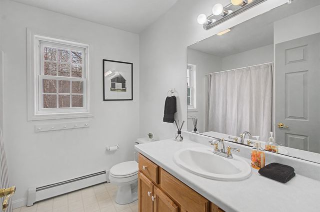 264 Lake Brook Drive, Georgia, VT 05478