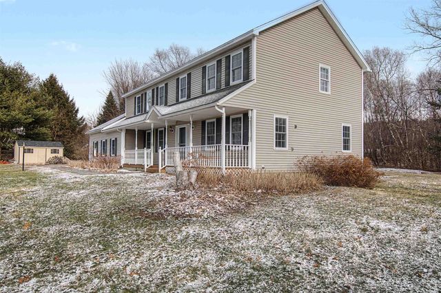 264 Lake Brook Drive, Georgia, VT 05478