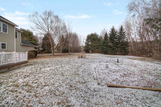 264 Lake Brook Drive, Georgia, VT 05478