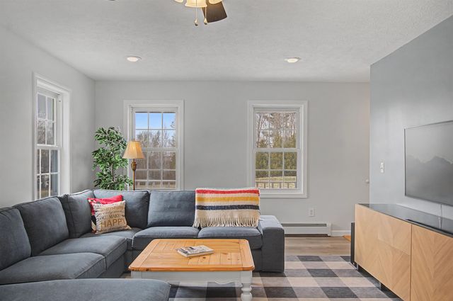 264 Lake Brook Drive, Georgia, VT 05478