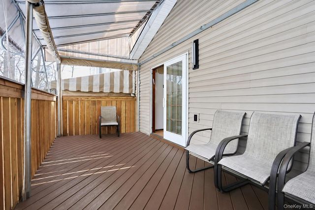 18 Wilsher Drive, Monsey, NY 10952