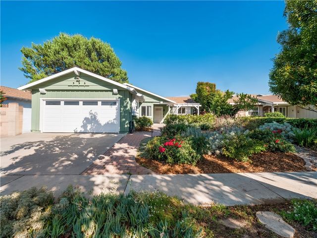 31512 Karena, Castaic, CA 91384
