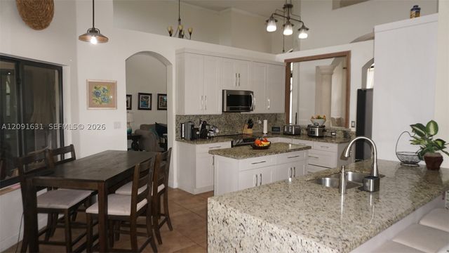 12965 SW 197th St, Miami, FL 33177