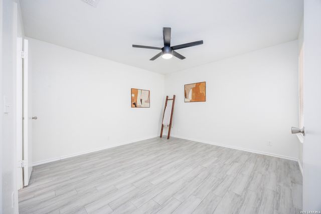 9238 Encino Village, San Antonio, TX 78250