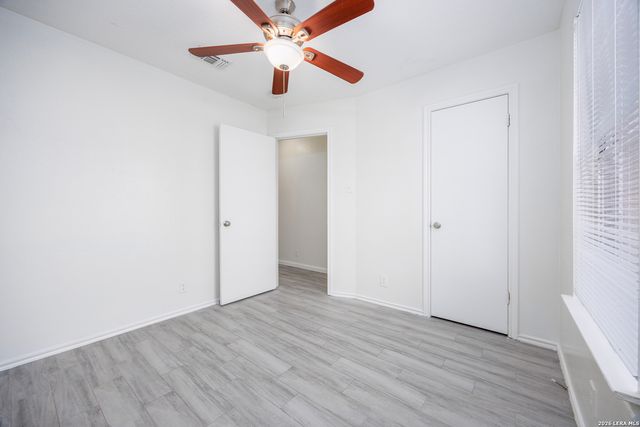 9238 Encino Village, San Antonio, TX 78250