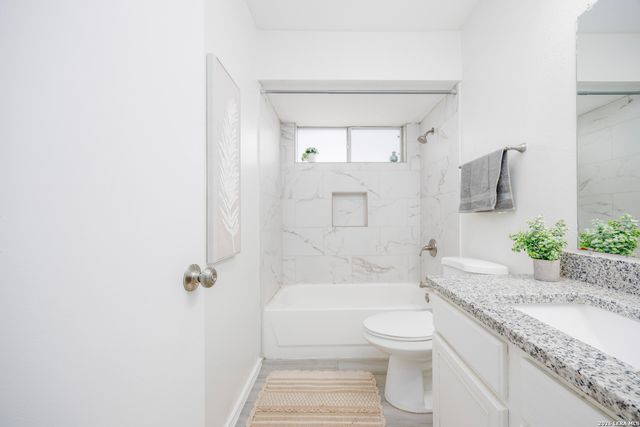 9238 Encino Village, San Antonio, TX 78250