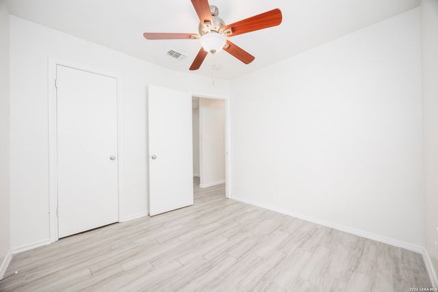 9238 Encino Village, San Antonio, TX 78250