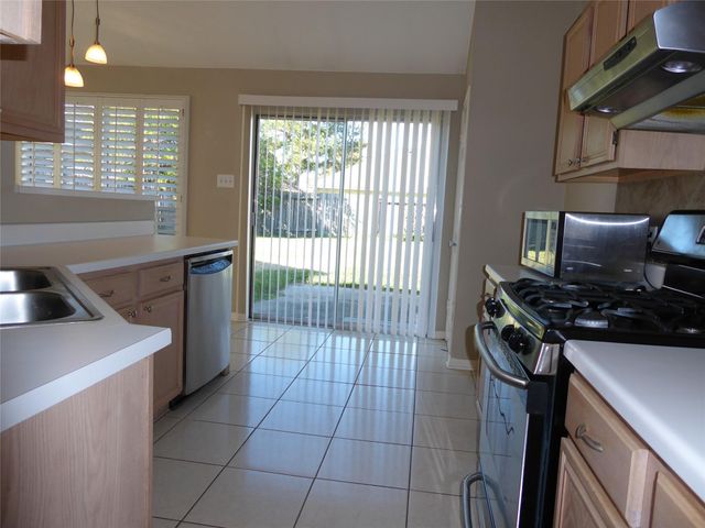 6419 Diamond Rock Drive, Katy, TX 77449