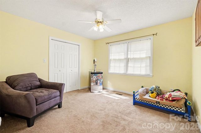 983 Farmington Court, Concord, NC 28025