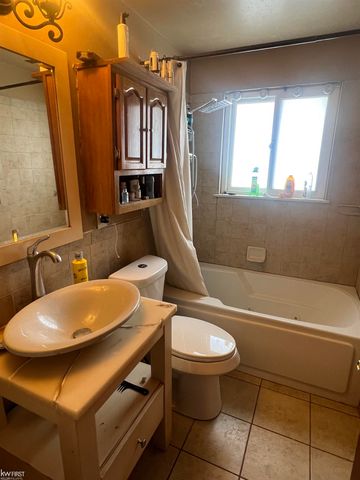 1269 Flamingo Drive, Mount Morris, MI 48458