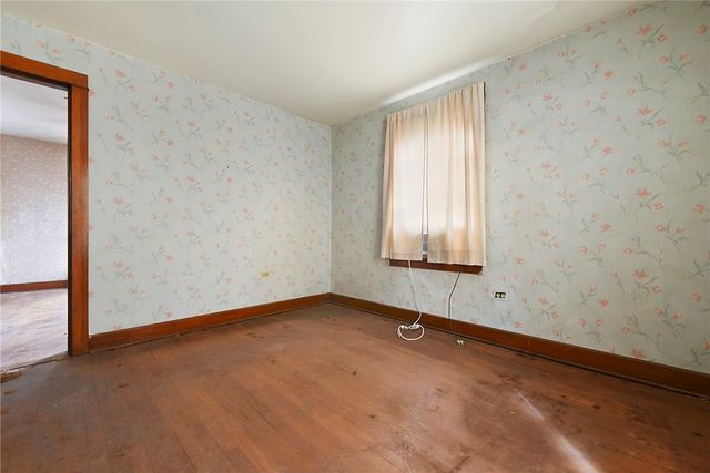 36 Commonwealth Ave, Duquesne, PA 15110