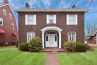 36 Commonwealth Ave, Duquesne, PA 15110