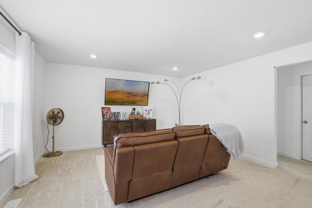 10644 Hinton Avenue S, Cottage Grove, MN 55016