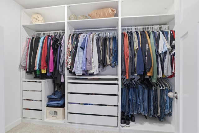 10644 Hinton Avenue S, Cottage Grove, MN 55016