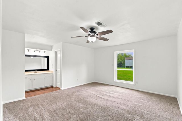 12211 3rd Street, Santa Fe, TX 77510