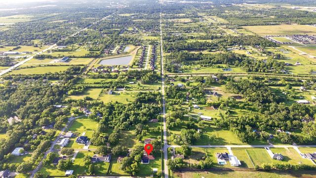 12211 3rd Street, Santa Fe, TX 77510