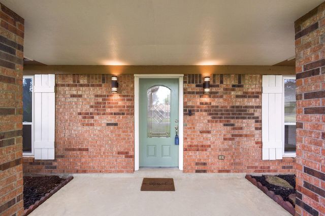 12211 3rd Street, Santa Fe, TX 77510