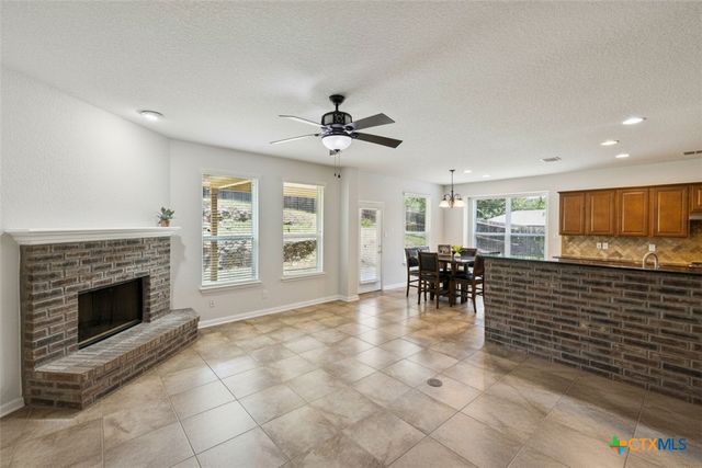 23567 Seven Winds, San Antonio, TX 78258