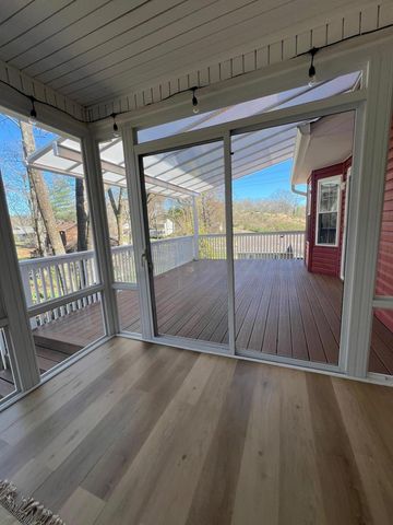 9306 W Ridge Trail Road, Soddy Daisy, TN 37379