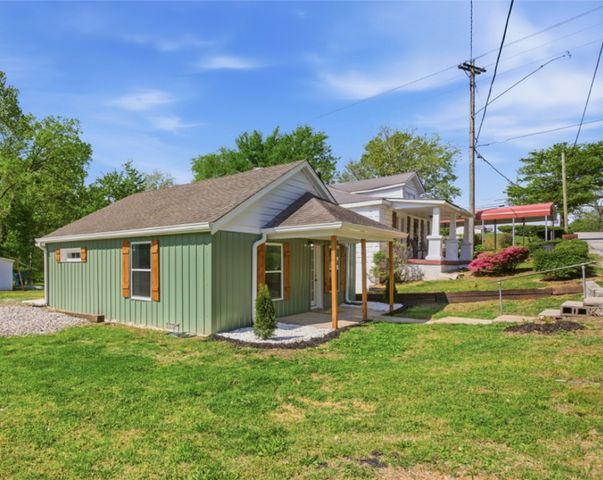 108 Arrow Mines Rd, Mount Pleasant, TN 38474