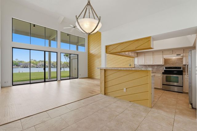 134 April Point Drive S, Conroe, TX 77356