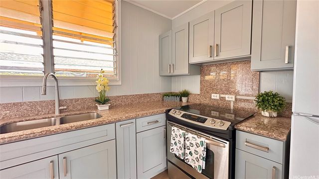 87-158 Kimo Street, Waianae, HI 96792