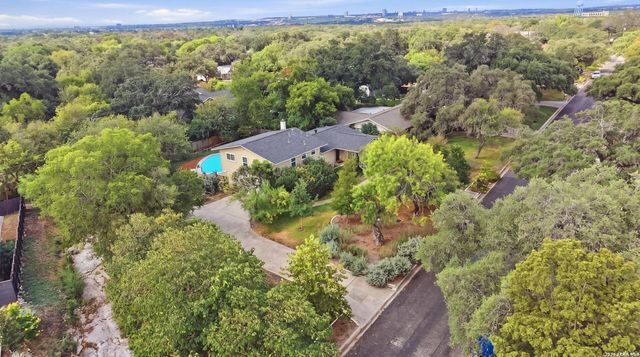 1102 HALTOWN DR, San Antonio, TX 78213