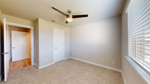 350 Dobson DR, Killeen, TX 76542