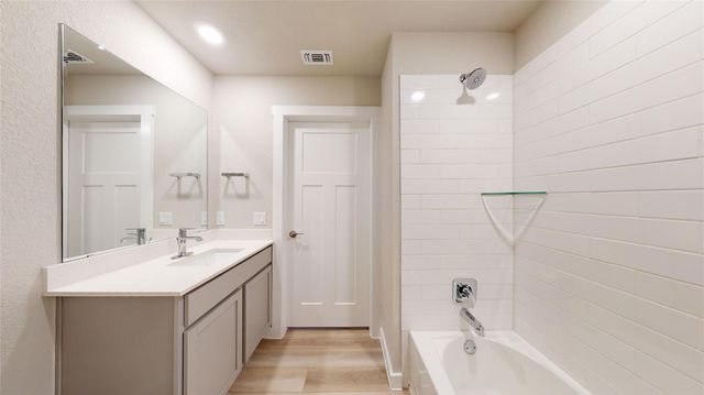 350 Dobson DR, Killeen, TX 76542