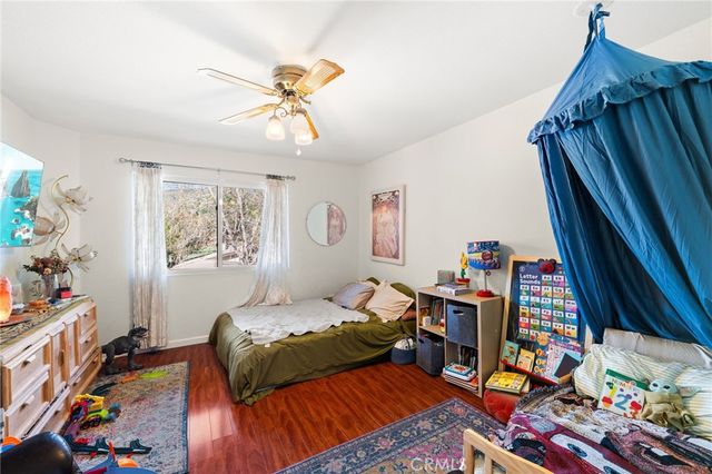 2411 E Greenview Drive, Glendora, CA 91741