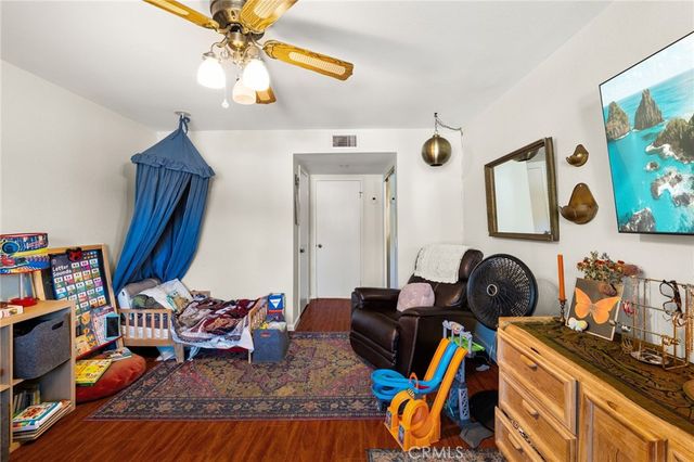 2411 E Greenview Drive, Glendora, CA 91741