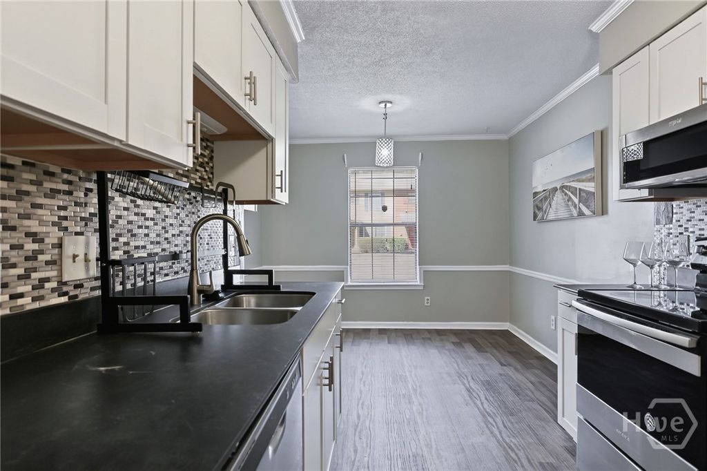 Image 10 of property listing at 43 Sand Dollar Lane, Savannah, GA 31419