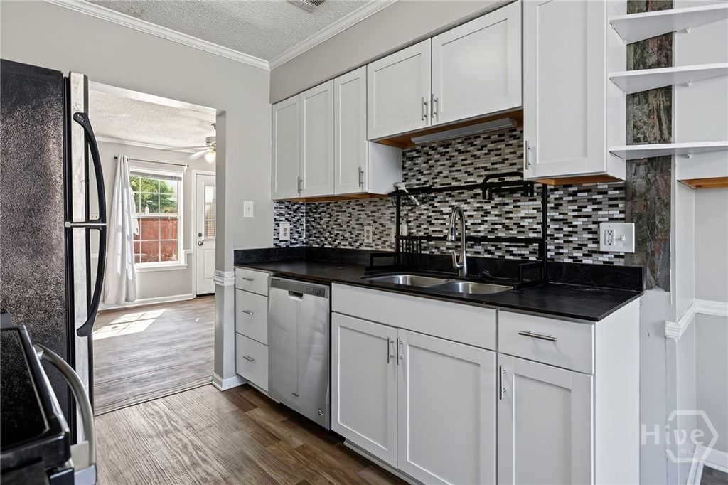 Image 9 of property listing at 43 Sand Dollar Lane, Savannah, GA 31419